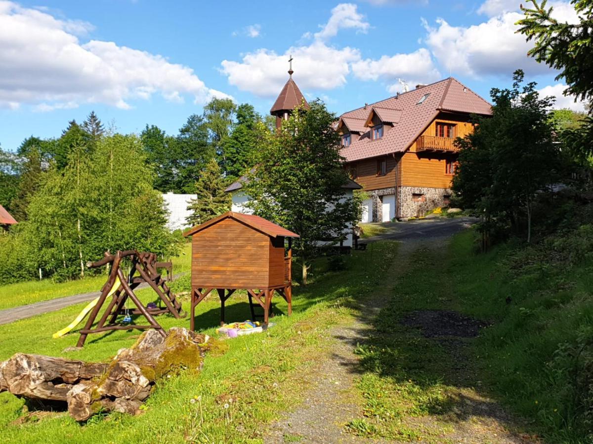 Koenig-In Hotel Hojsova Stráž Exterior foto